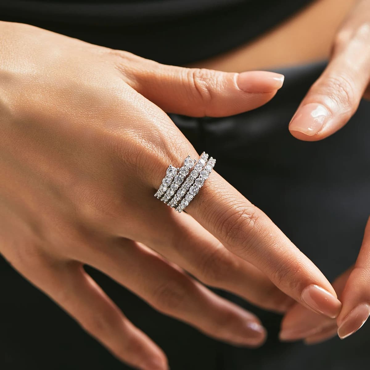MODIAN 925 Sterling Silver Classic Sparkling High Level Zirconia Trendy Finger Ring Party Luxury Wedding Jewelry For Women Gift
