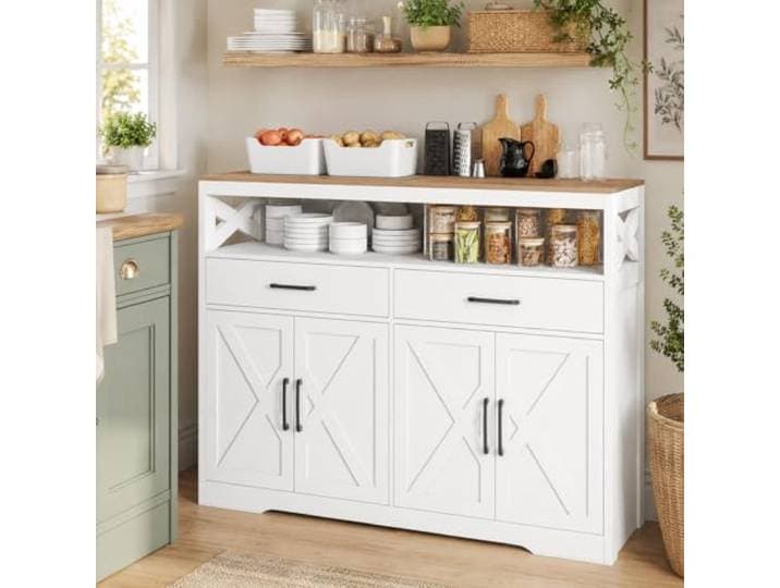 Quiaviank Sideboard mit 2 Schubladen 4 Türen und offene Ablagefächer, Landhausstil Küchenschrank mit weißer Holzmaserung, Buffetschrank für Küche, Esszimmer, Wohnzimmer, Weiß