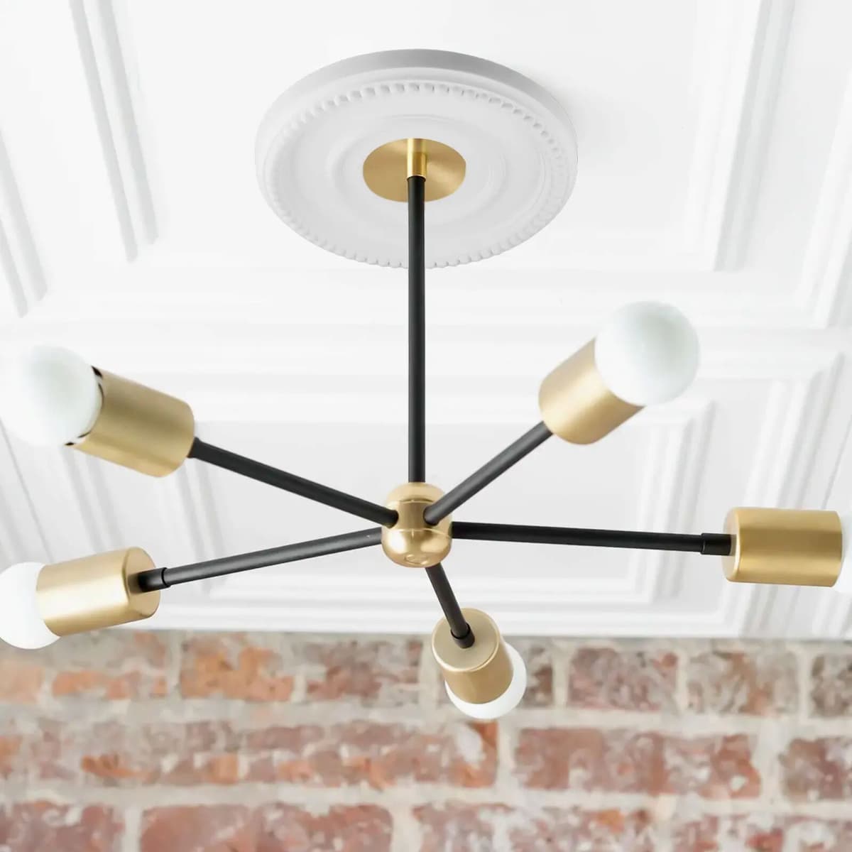 NONE 31.5cm White Ceiling Medallion For Light Fixtures And Ceiling Fans Round Home Lighting PU Ceiling Medallion