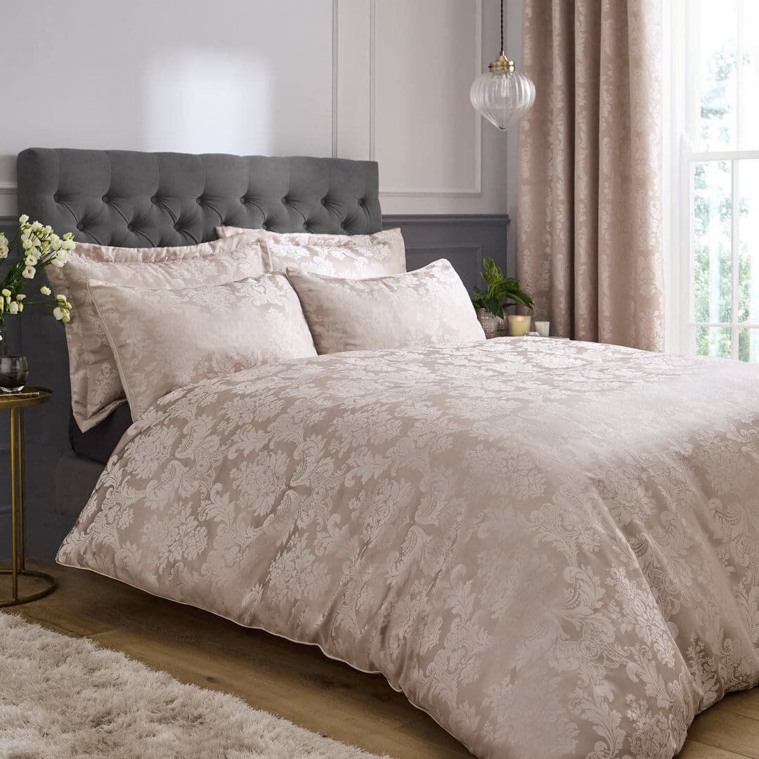 Catherine Lansfield Damask Jacquard Duvet Cover Set with Pillowcases Champagne Gold Super King Duvet Cover + 2 Standard Pillowcases