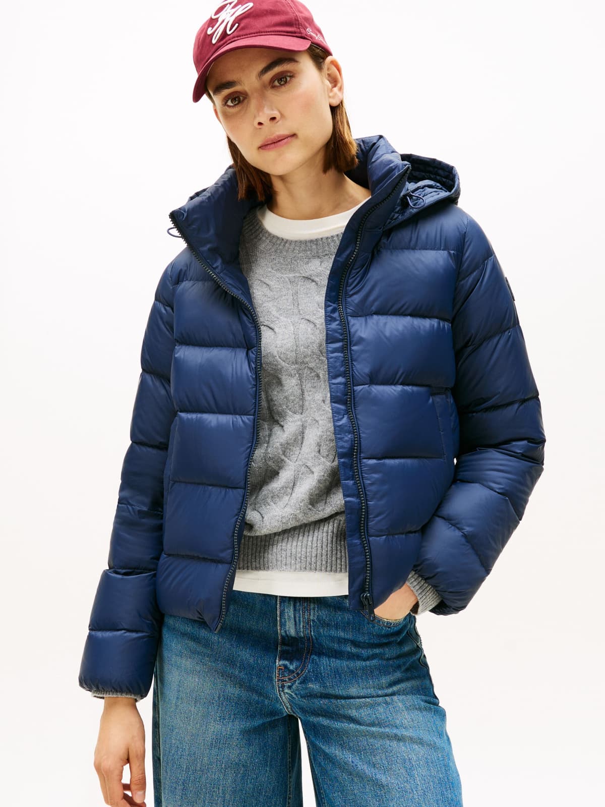 Steppjacke TOMMY HILFIGER "LW DOWN CASUAL JACKET", Damen, Gr. M (38), blau (schwarz night navy), Steppware, Obermaterial: 100% Nylon, unifarben, regular fit, Jacken Steppjacke, mit Logoprägung schwarz night navy M (38)