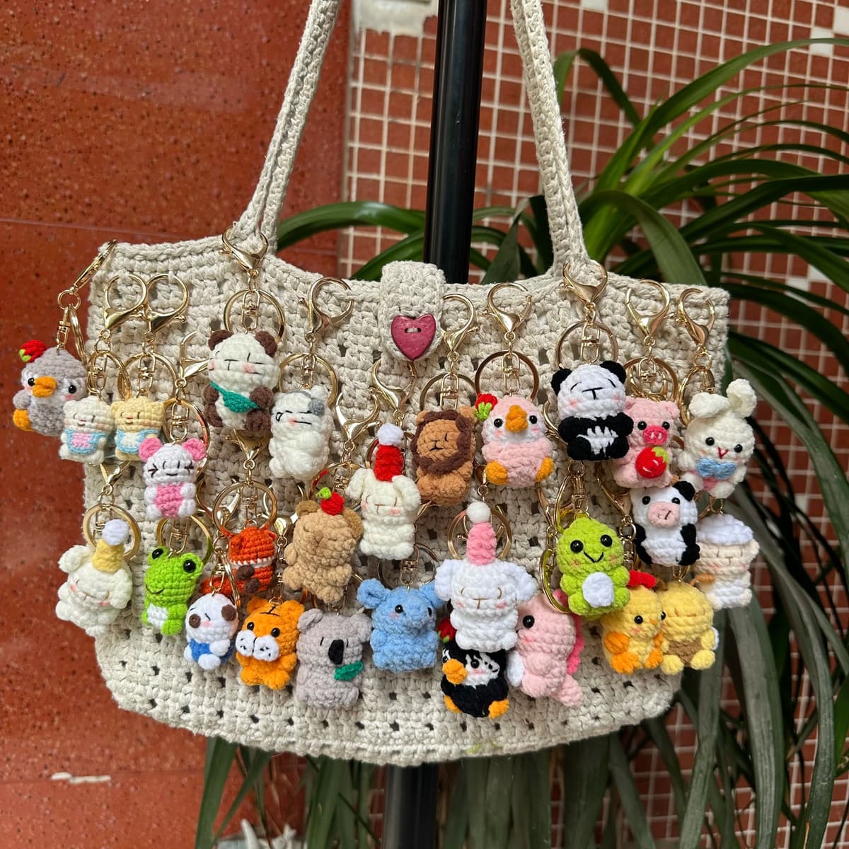 NONE 5pcs/Lot 4cm Handmade Cute Mini Animal Keychains Knitting Doll Crochet Keyrings For Car Keys Knitted Keychain For Bag Pendant