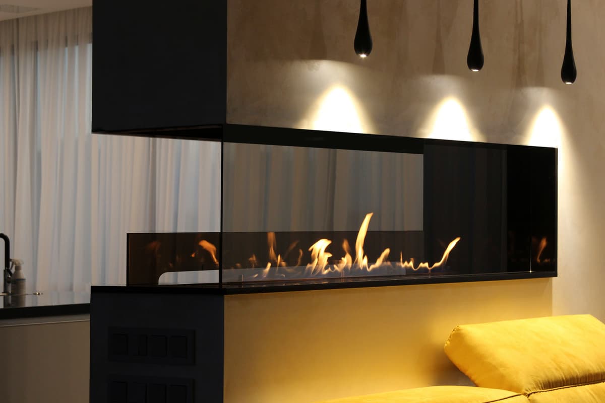 Planika Biopeis Fire Line Automatic 4, Romdeler Forma 800 Med 590mm Innsats / Ja