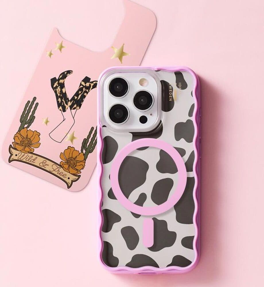 Apple iPhone 12 Pro Max / 13 Pro Max / 14 Pro Max / 15 Pro Max / 16 Pro Max iDeal of Sweden Print Pack, Cowgirl