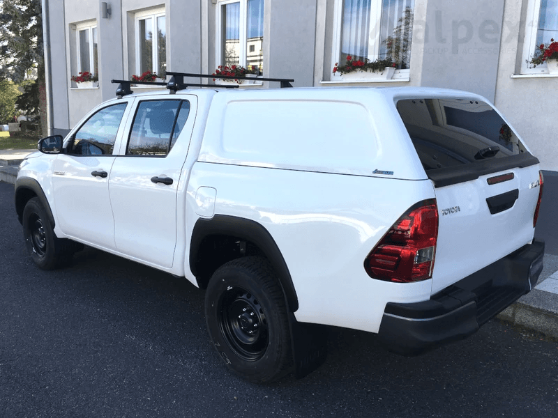 Închidere de Benă Tip Hardtop, Aeroklas Commercial, Toyota Hilux Cabină Dublă 2016 - 2026