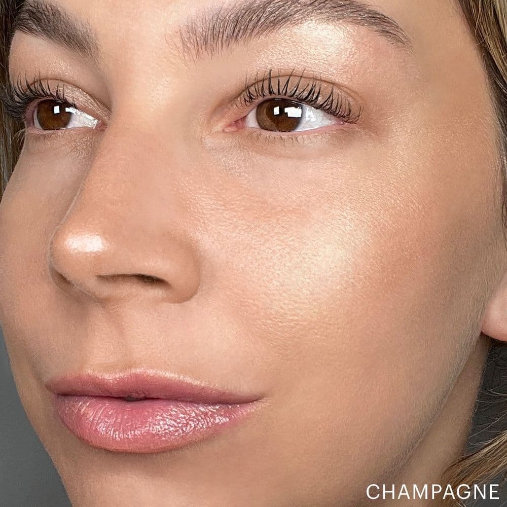 Glo Skin Beauty Glo-Skin Beauty, Skin Glow Powder Highlighter- Champagne