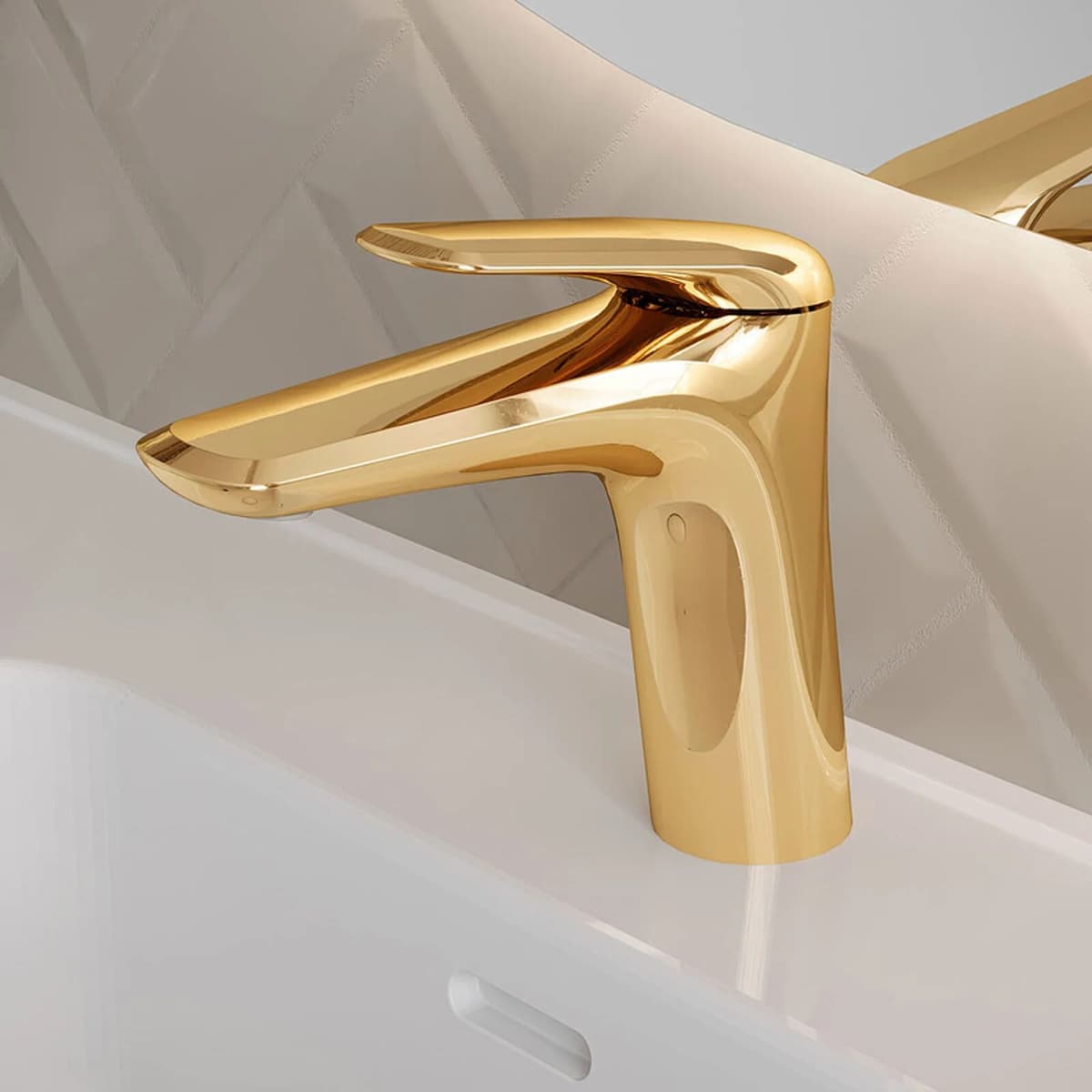 garneroarredamenti Miscelatore per lavabo bagno ottone dorato Becco