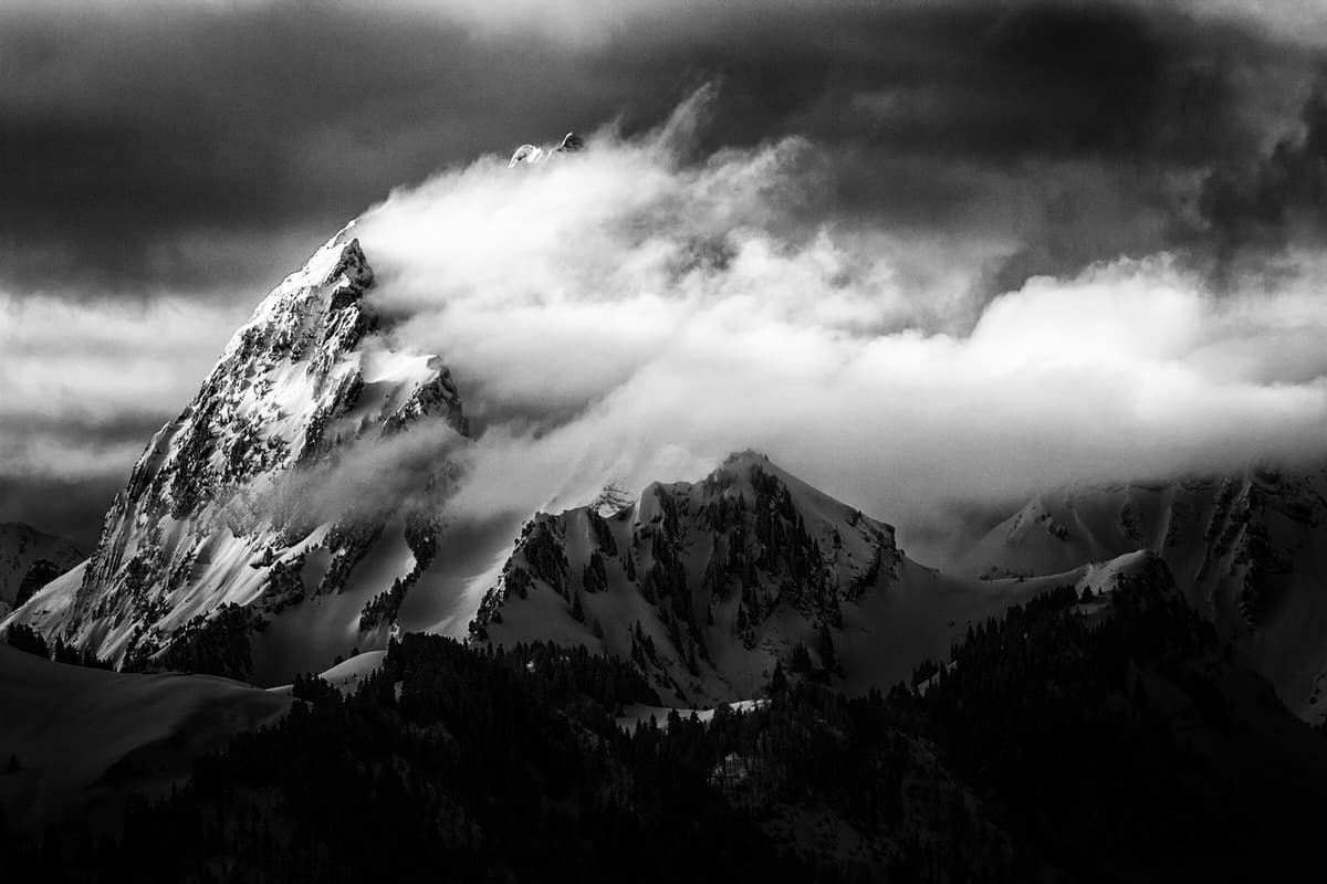 Fototapete PAPERMOON "Photo-Art SEBASTIEN CHEMINADE, FELSEN UND WIND", bunt, B:2m L:1,49m, Vlies, Tapeten, Fototapete bunt B/L: 2m x 1,49m, Bahnen: 4 Stk.