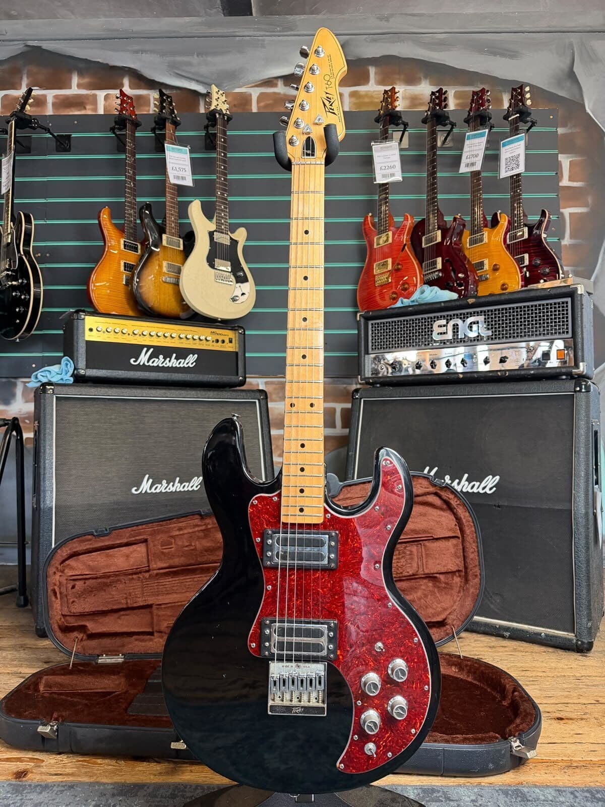 Peavey T-60 Black 1980 Electric Guitar   black - Refurbished