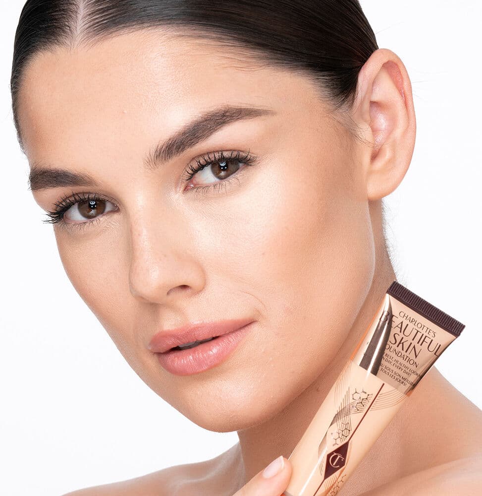 Charlotte Tilbury Beautiful Skin Foundation - 4 Warm