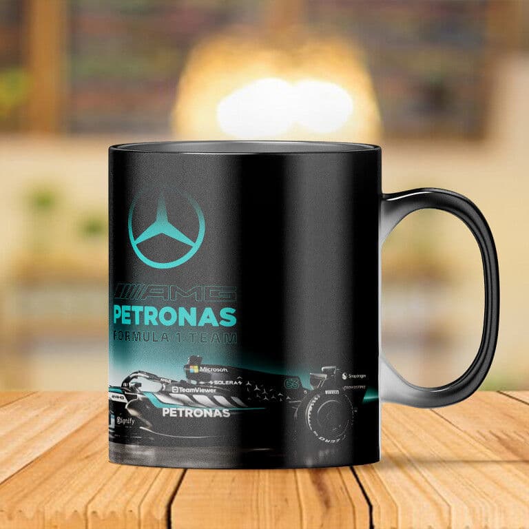 Mercedes Benz - George Russel bögre (Hőre változó)