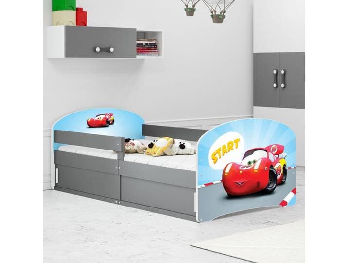 Kinderbett mit Motiv Auto Lucas 80x160 cm Grau - Jugendbett mit Rausfallschutz & 2x Bettkasten Komplettset inkl. Federlattenrost