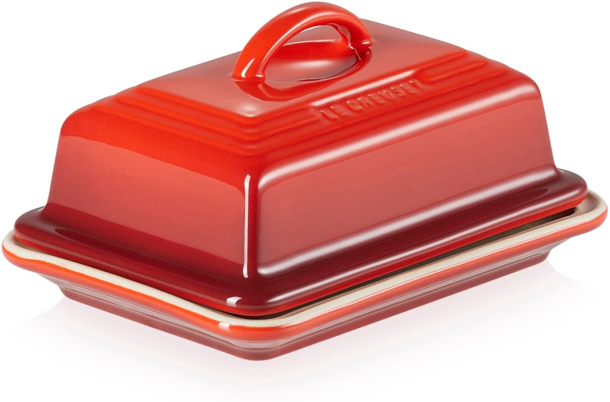 Le Creuset Stoneware Butter Dish - Cerise