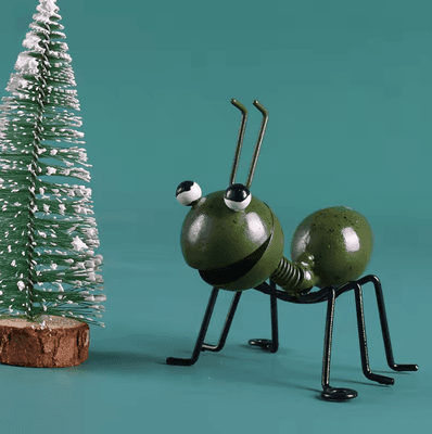 Inspire Curations Cute Metal Ant Wall Art Set 3D Garden & Indoor Insect Sculpture Decor green 4pcs