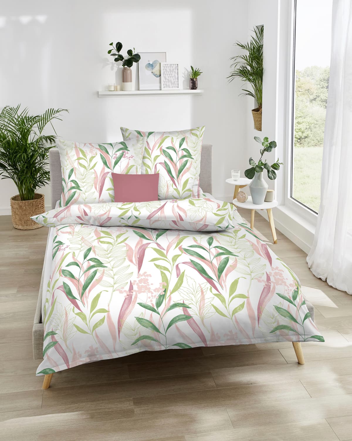 Bettwäsche KAEPPEL "Fresh Leaves", grün (kiwi), B/L: 155cm x 220cm, 1 Stk., 1 Stk., Perkal, B/L: 80cm x 80cm, 2 Stk., Perkal, Obermaterial: 100% Baumwolle, Bettwäsche, Bettwäsche, Mit Blättern kiwi B/L: 155cm x 220cm, 1 Stk., 1 Stk., Perkal, B/L: 80cm x 8