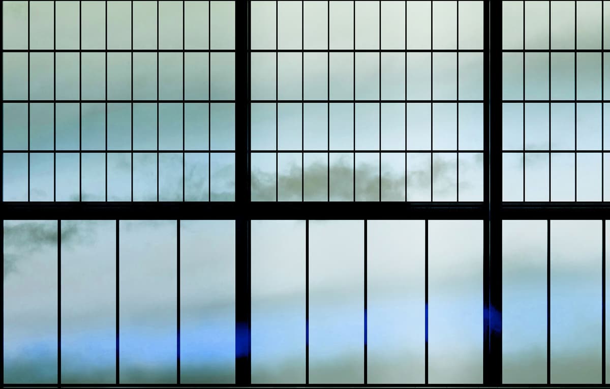 Fototapete LIVING WALLS "Walls by Patel Sky 3", blau, B:4m L:2,7m, Vlies, Tapeten, Vlies, Wand, Schräge