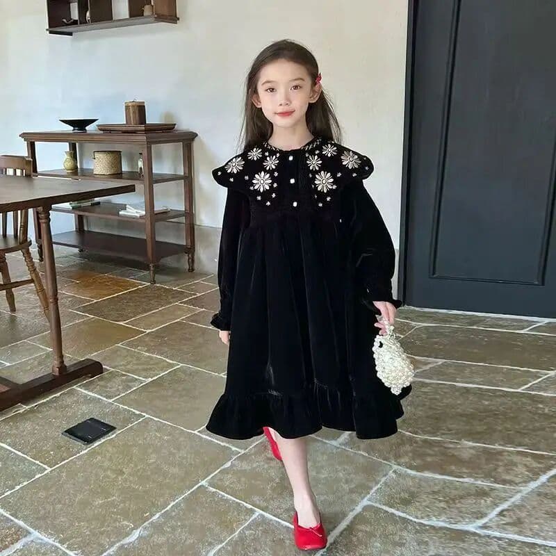 CHAXIAOA Girls' Dress Autumn/Winter Children's Korean Version Fashionable Velvet Dress Casual Embroidered Doll Collar Mid Length Skirt