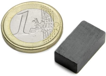 Blokmagnet 18x10x6 Mm Ferrit – Styrke 630 Gram   Brisingi