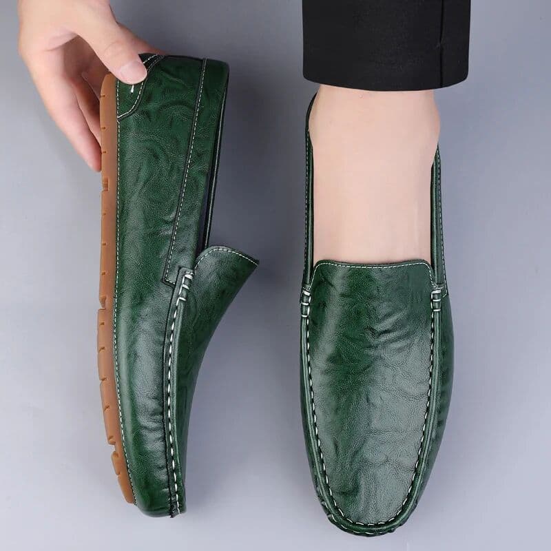 Yeinshaars Brand Men Leather Shoes Four Seasons  Plus Size Casual Soft Sole Loafers Shoes Fashion Anti Slip Business Dress Leather Shoes